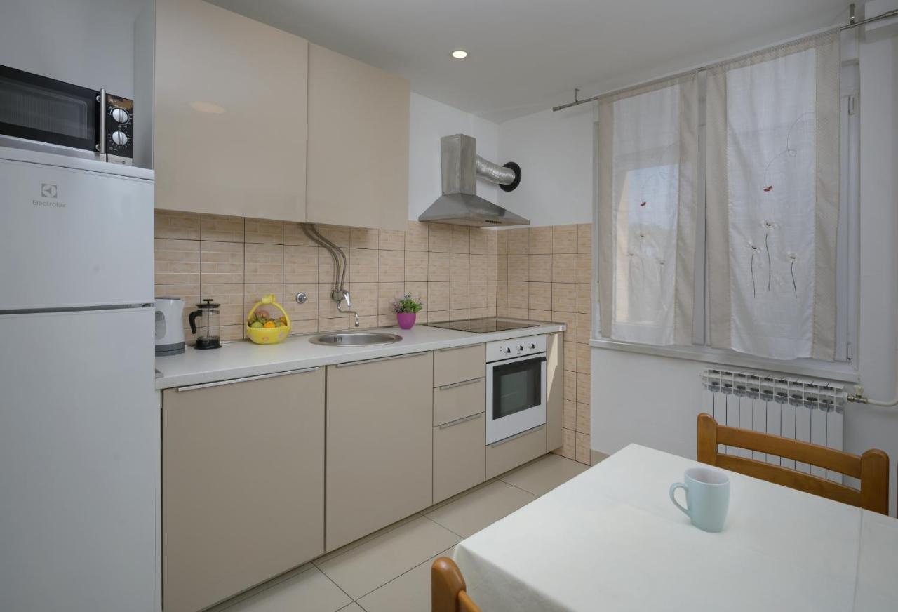 Apartment Tea プーラ エクステリア 写真